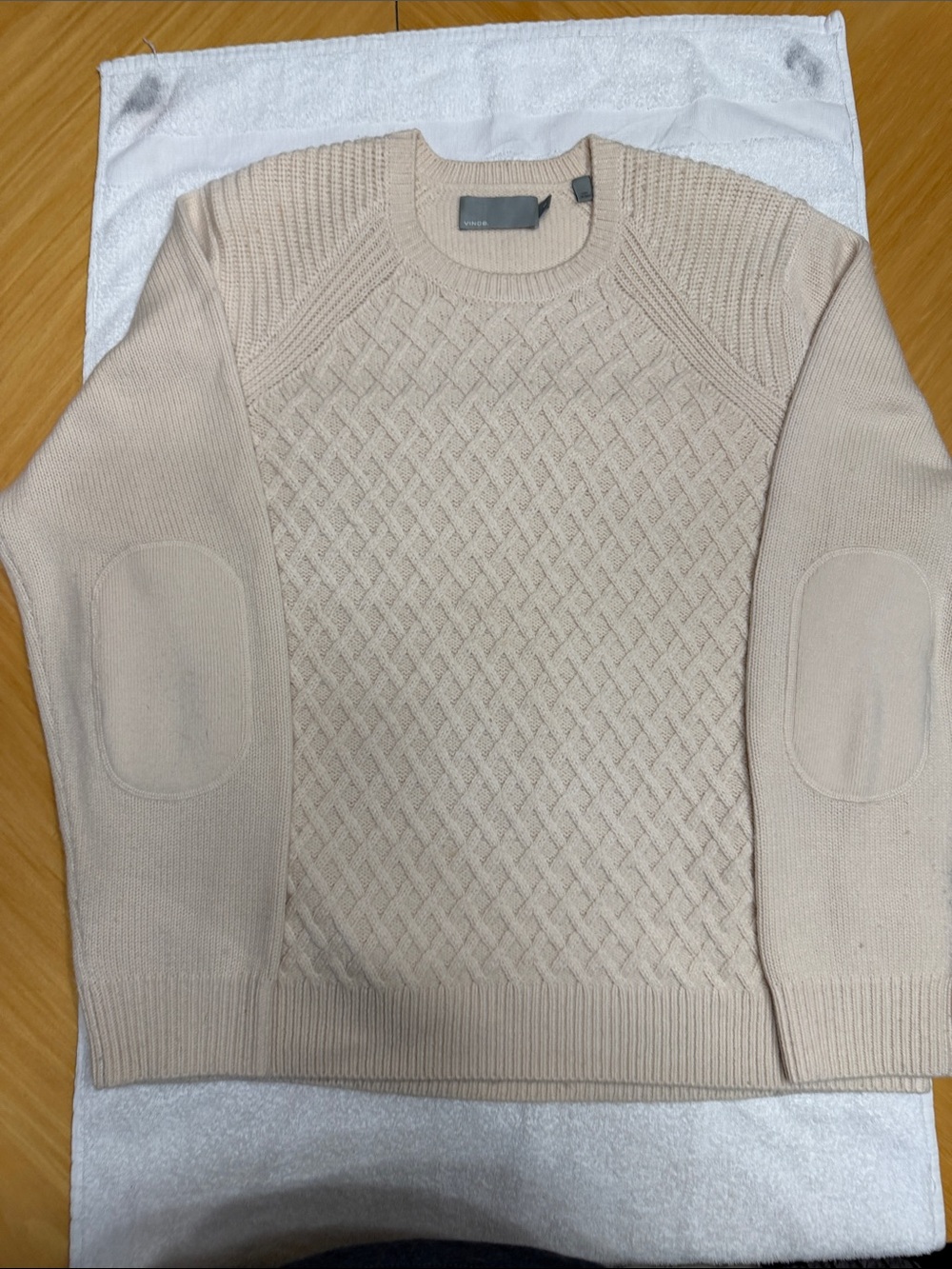 Men's Vince Crewneck Cable Knit Sweater in Beige